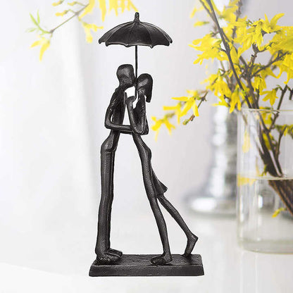 Umbrella Couple Statue